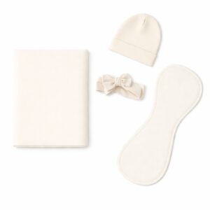 Handcrafted wrap set, perfect for swaddling baby and helps reduce the startle reflex, promoting longer, more restful sleep for your baby in a South African-inspired nursery. Cinnamon and Spice. Featuring any print