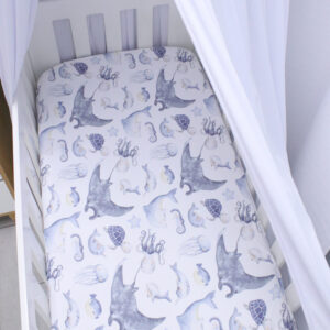 Luxury custom toddler fitted sheet South Africa – soft breathable fabric, handmade by Cinnamon & Spice. Under The Sea Mantaray Set