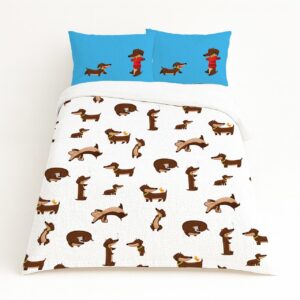 Handcrafted custom bedding set, featuring personalized printed and premium hypo-allergenic fabric, designed for elegant room décor. Cinnamon and Spice
