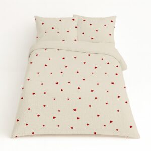 Handcrafted custom bedding set, featuring personalized printed and premium hypo-allergenic fabric, designed for elegant room décor. Cinnamon and Spice