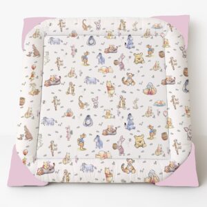 Winnie de Pooh & Friends Print Pink Corners | Themed Nursery Floor Mat | Cinnamon & Spice South Africa Enhance your baby’s playtime and rest with our versatile Baby Playmat. Designed for comfort and functionality, this playmat features a soft, cushioned surface ideal for tummy time, which helps strengthen your baby’s muscles and improve motor skills.